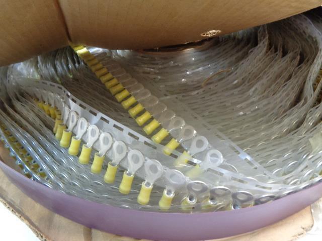 NEW TYCO 408-2049-4 RING TONGUE CONNECTORS LOT OF 2490 R5