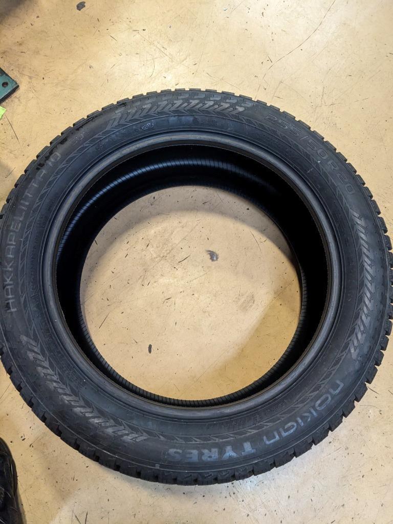 NOKIAN HAKKAPELIITTA 10 SUV STUDDED P 255 50 20 109T XL TIRE TS32514 CQ2