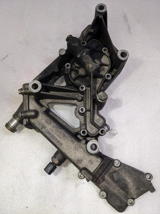 PORSCHE 911 996 ENGINE OIL PUMP HOUSING OEM 99610701257 USED 996BGL