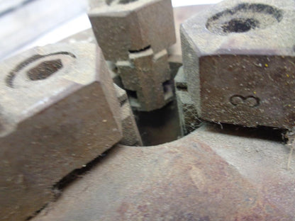 ROHM 6-1/4" DIAMETER 3 JAW SELF-CENTERING LATHE CHUCK W/ MOUNTING BOLTS USED H1