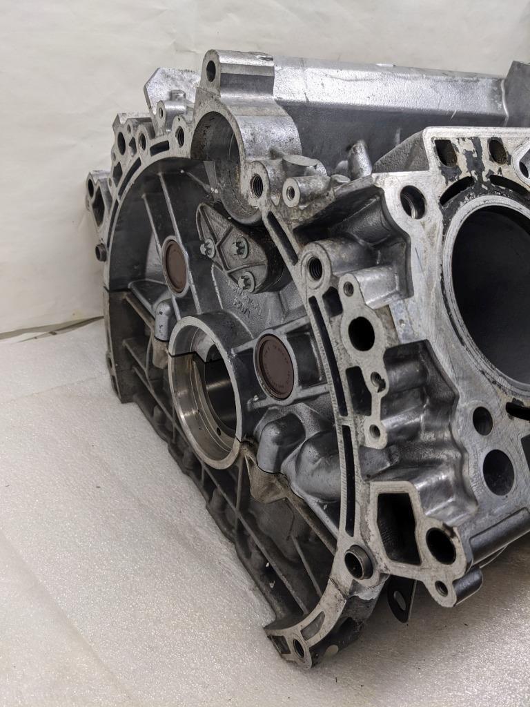 PORSCHE BARE ENGINE CASE FOR 03-10 CAYENNE 9PA 4.5L V8 USED I1