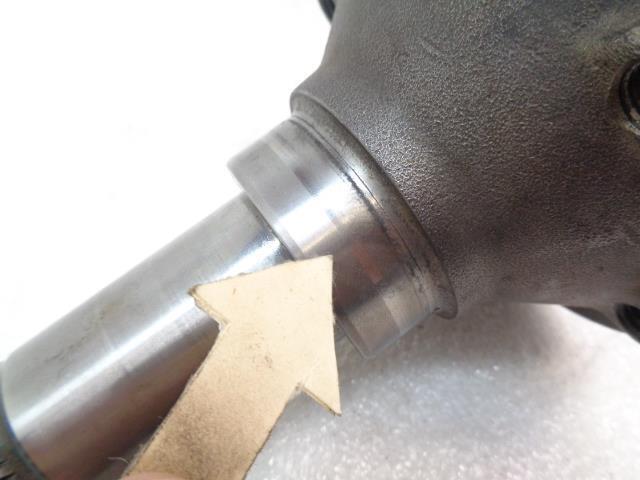 PORSCHE STUB AXLE FLANGE FOR PORSCHE 928 USED R20