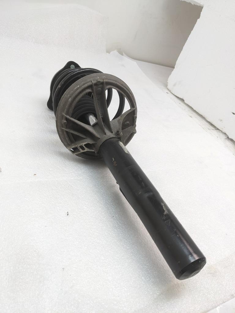 PORSCHE 911/996 LEFT FRONT STURT WITH SPRING 99634304318 USED R23