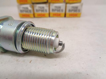 NGK SPARK PLUGS STANDARD SERIES 8 PACK 7526 R13T1