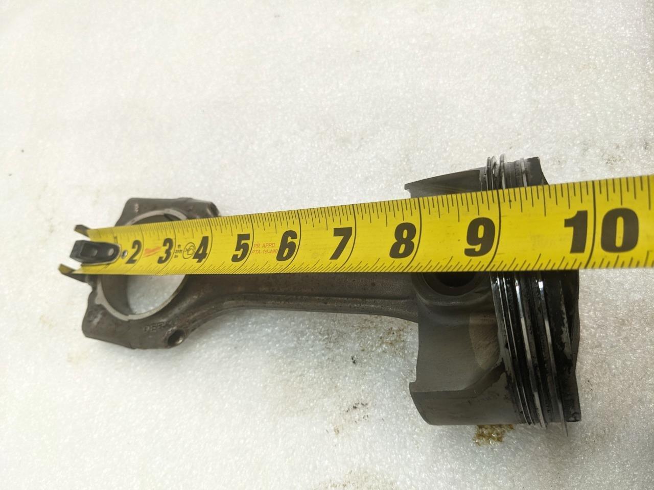 PORSCHE CAYENNE PISTON CONNECTING ROD #4 (CRACKED) 9461191R USED R24