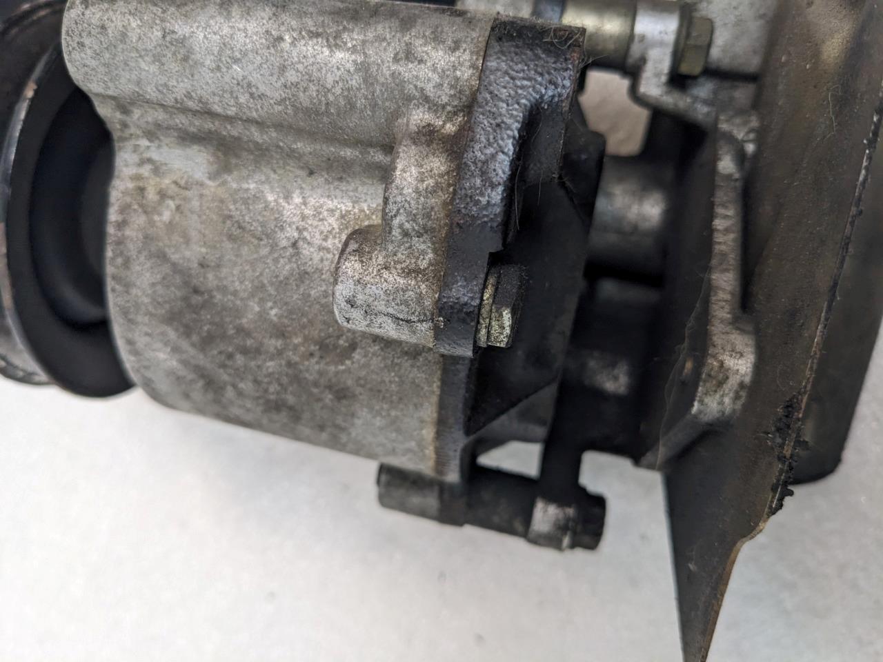 PORSCHE 92811301700 AIR SMOG PUMP FOR 1978-1995 PORSCHE 928 S4 USED R24T3