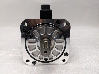 1 YASKAWA SGMG-18B3ABC MOTORS AC SERVO