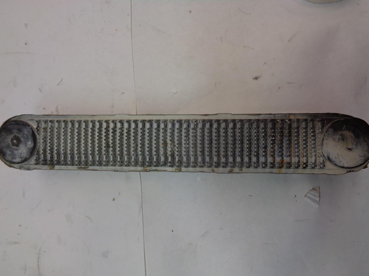 Porsche 928 Auxiliary End Tank Cooler DX42 USED R24T2