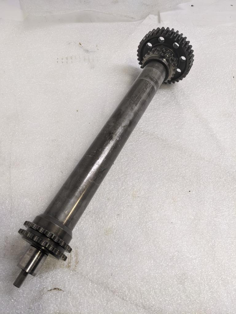 PORSCHE 911 (996) INTERMEDIATE CAMSHAFT 996 105 015 65 USED 996BGL2T2