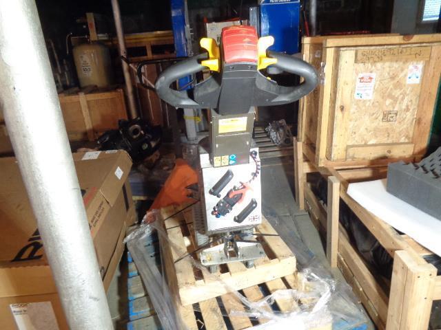 MASTERMOVER SM100+ SS SMARTMOVER STAINLESS STEEL ELECTRIC POWER TUGGER NEW B2