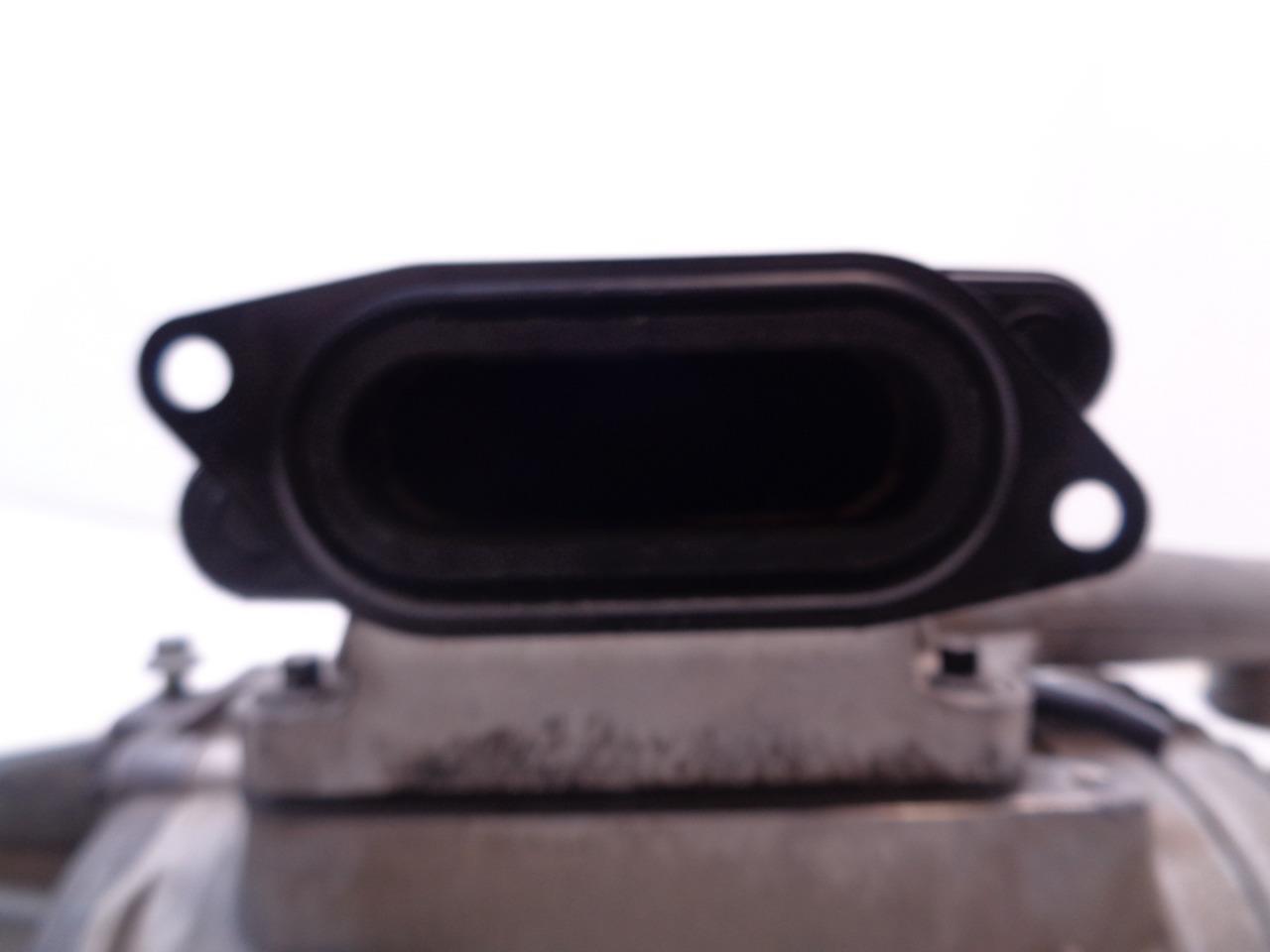 USED JAGUAR XJR/XKR/VANDEN PLAS SUPERCHARGER 2W93-6F066-AC R14