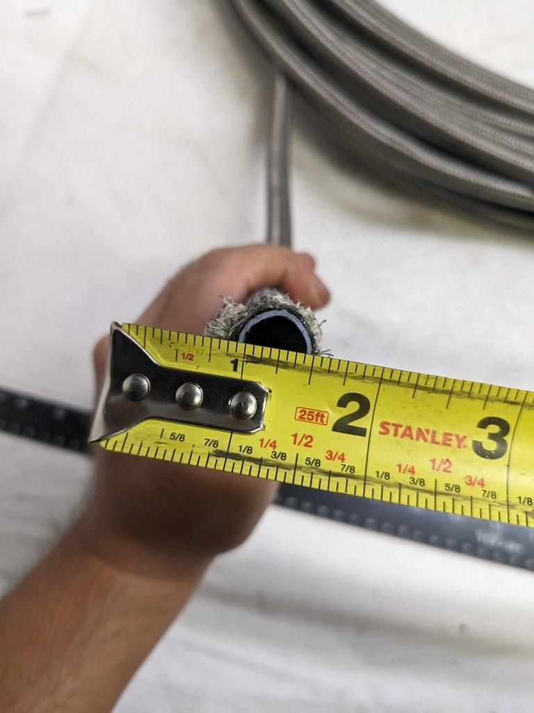 UNBRANDED BRAIDED STEEL 91.33' HOSE 9/16" OD 7/16" ID W/ PTFE LINING NEW R3T3