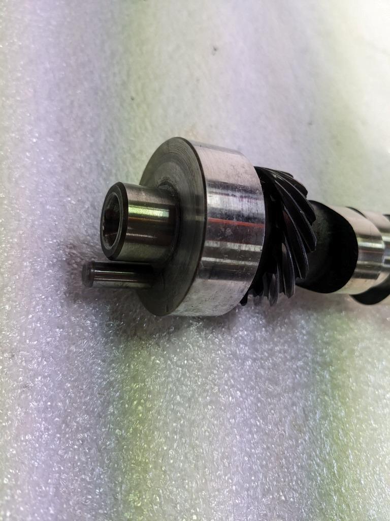 COMP CAMS MAGNUM MECHANICAL ROLLER CAM FOR FORD 1963-1995 31-761-8 USED R17