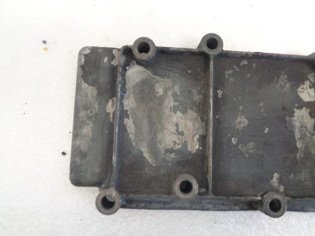 PORSCHE 911 LOWER VALVE COVER 901 105 116 0R USED R24T1