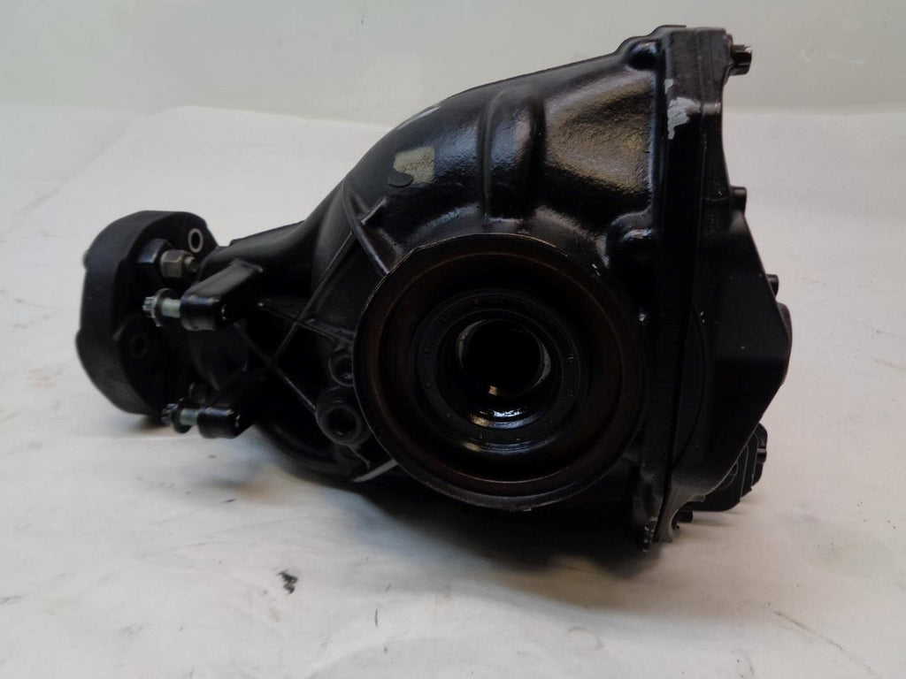 04-06 MERCEDES SL500 DIFFERENTIAL DIFF REAR AXLE CARRIER 2303510305 BSIG1