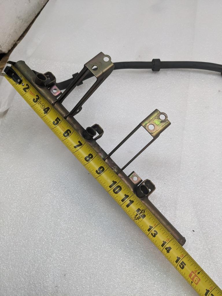 2005-2008 PORSCHE 911/996 BOXSTER FUEL RAIL/ HOSES 280158116 USED 996BGL2T2