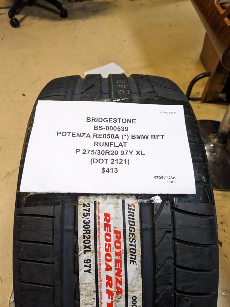 BRIDGESTONE POTENZA RE050A (*) BMW RFT RUNFLAT P 275 30 20 97Y XL TIRE 000539