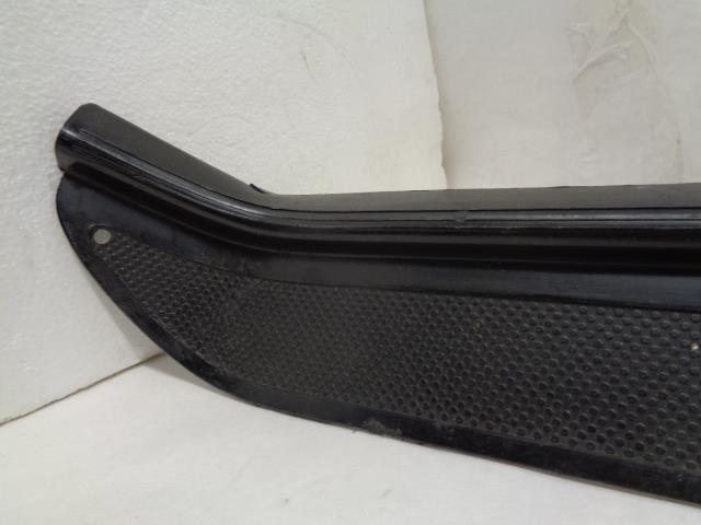 Porsche 928 84-91 Door Jam Scuff Plate Right 928 551 056 02 *DAMAGED GENUINE R23