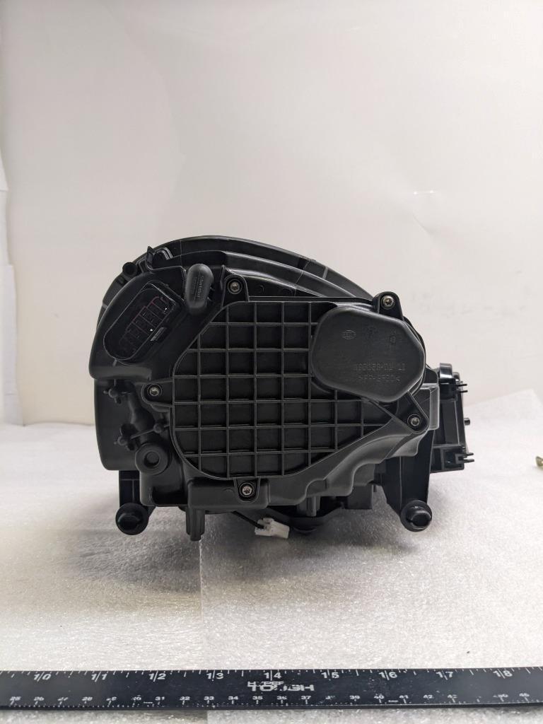 PORSCHE 958941029L HEADLIGHT ASSEMBLY (LEFT) CAYENNE 2015-2018 NEW PGB2