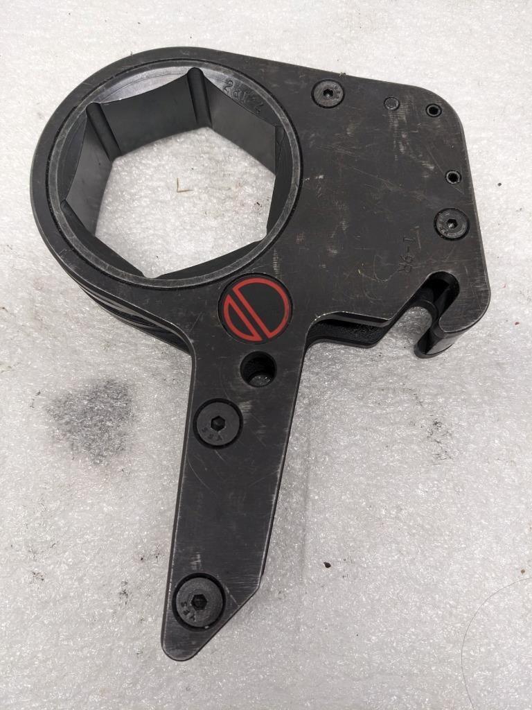 HYTORC HYDRAULIC TORCH WRENCH HEX LINK 281/2  3" CASSETTE USED R10