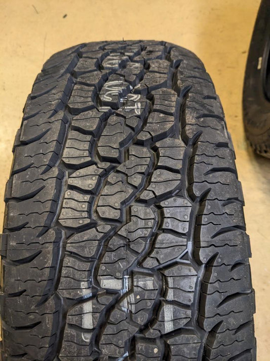 2 BFGOODRICH TRAIL TERRIAN T/A OWL P 255 70 17 112T SL TIRES 01313 CQ2