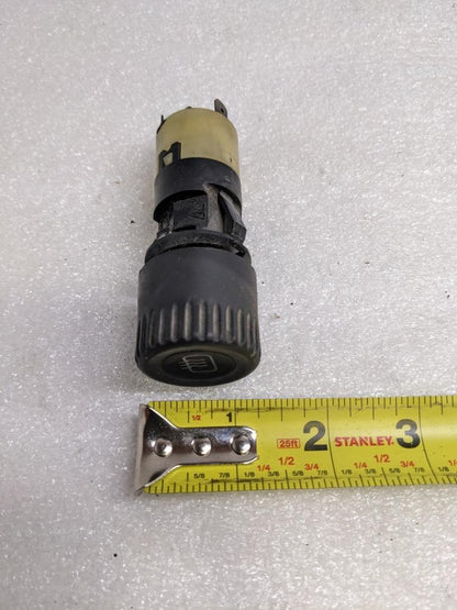 PORSCHE 92861310701 HELLA REAR WINDOW DEFROST SWITCH FOR 87-91 928 USED R20T7