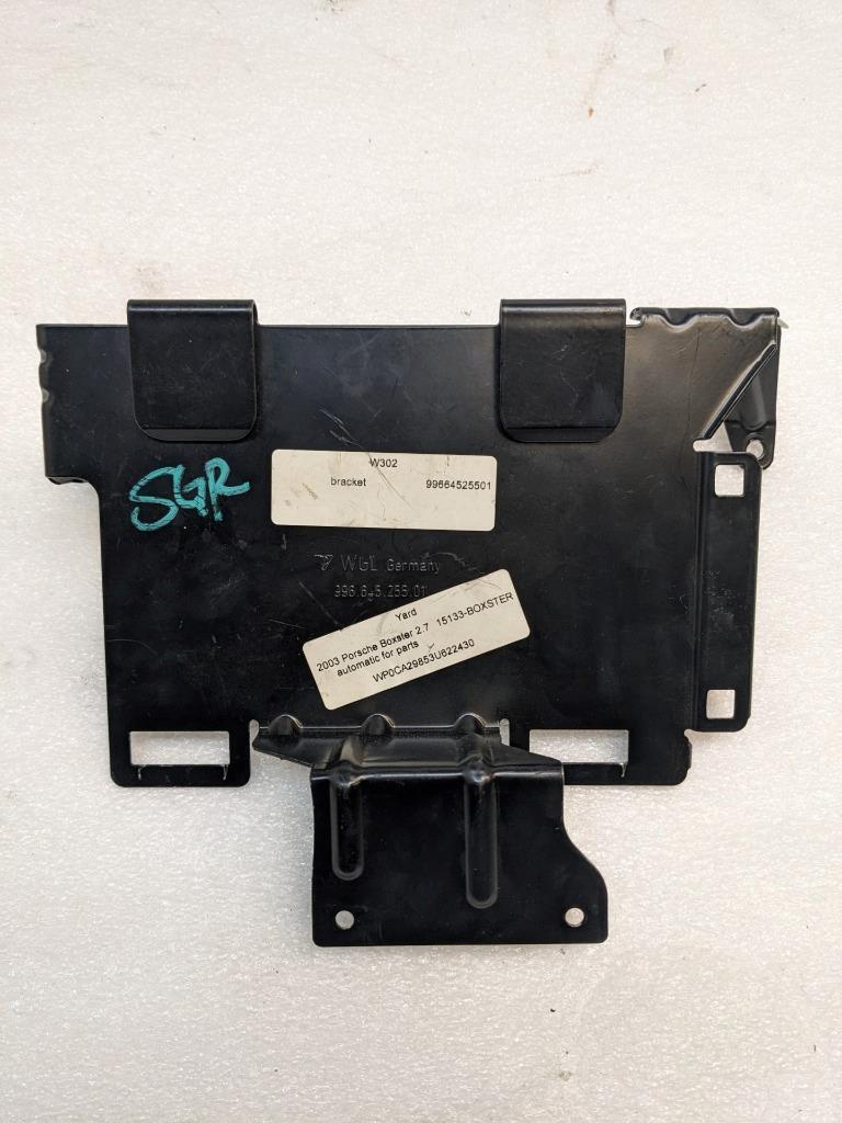 PORSCHE 99664525501 STEREO AMPLIFIER BRACKET FOR PORSCHE BOXSTER NEW R24T4