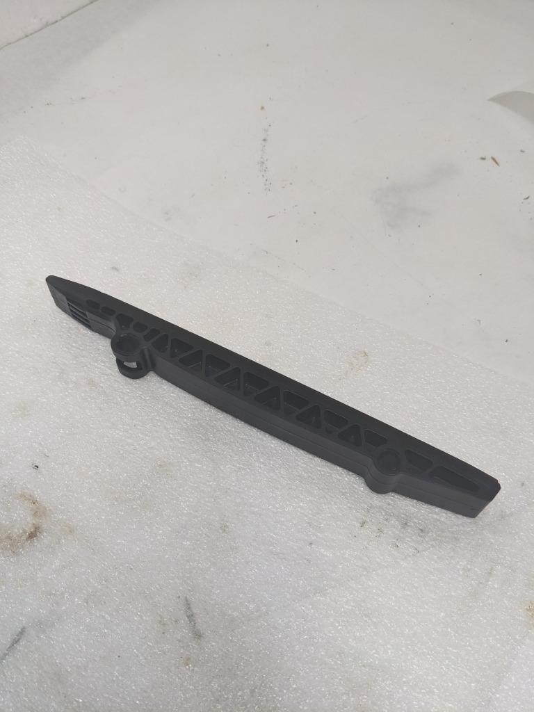 PORSCHE 986/987 BOXSTER ENGINE TIMING CHAIN GUIDE 99610517353 USED 996BGL2T2