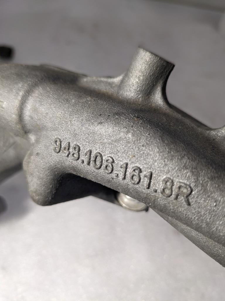 PORSCHE MACAN ENGINE COOLANT DISTRIBUTOR 9481061618R USED 996BGL