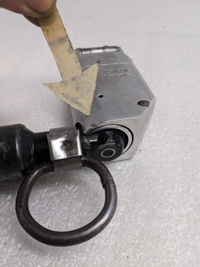 CLECO 24RAS13AM3 PNEAUMATIC ANGLE NUTRUNNER W/ GDX ROLL FORM HEAD USED R27