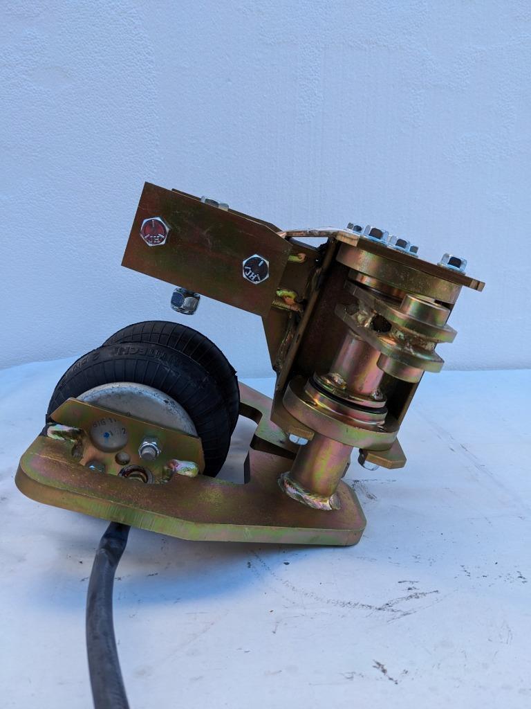 LIPPERT CENERPOINT AIR RIDE SUSPENSION UPGRADE TANDEM AXLE 155967 R6