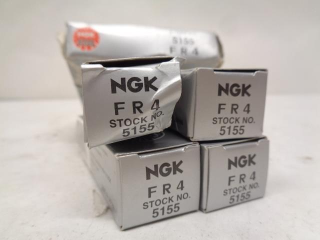 NEW NGK V-POWER CHEVY PONTIAC OLDSMOBILE SPARK PLUGS 4-PACK 5155 R13
