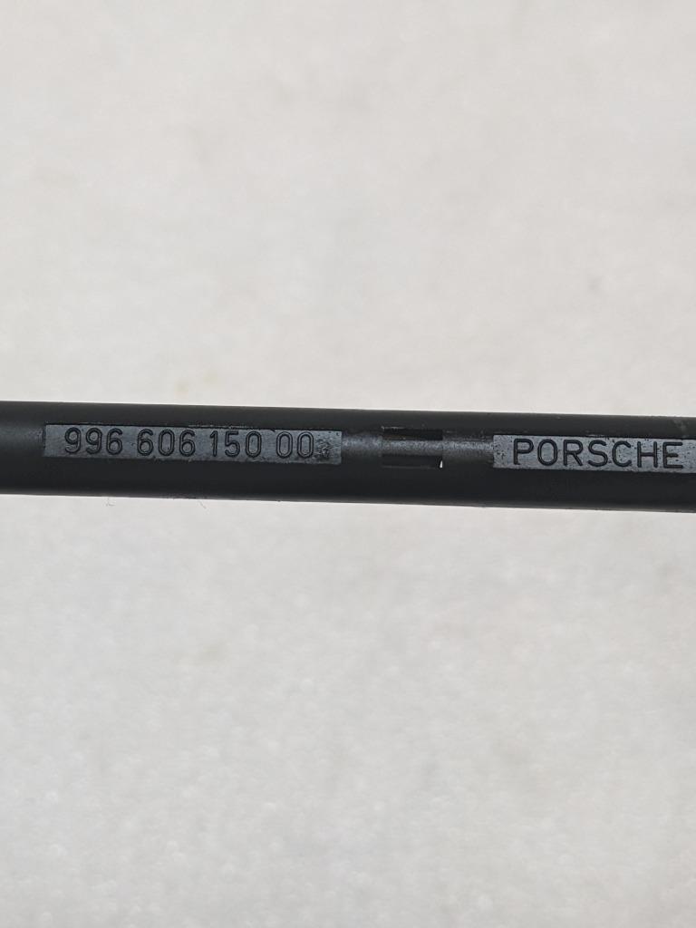 PORSCHE 911/996 ENGINE SENSOR OIL LEVEL 99660615000 USED 996BGL2T2