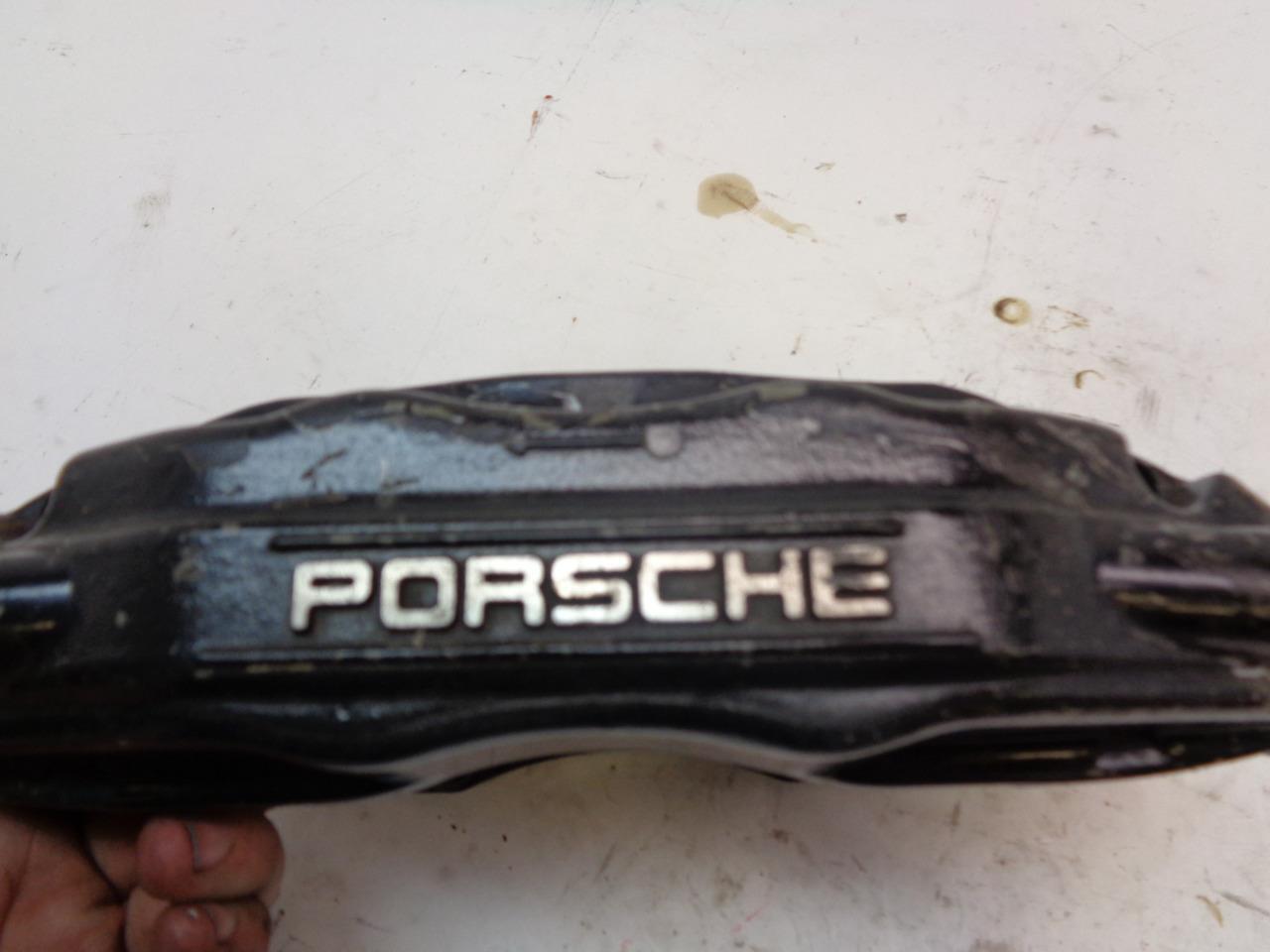 1 USED GENUINE PORSCHE 911 BREMBO FRONT BRAKE CALIPER  20 4564 00 R23T9