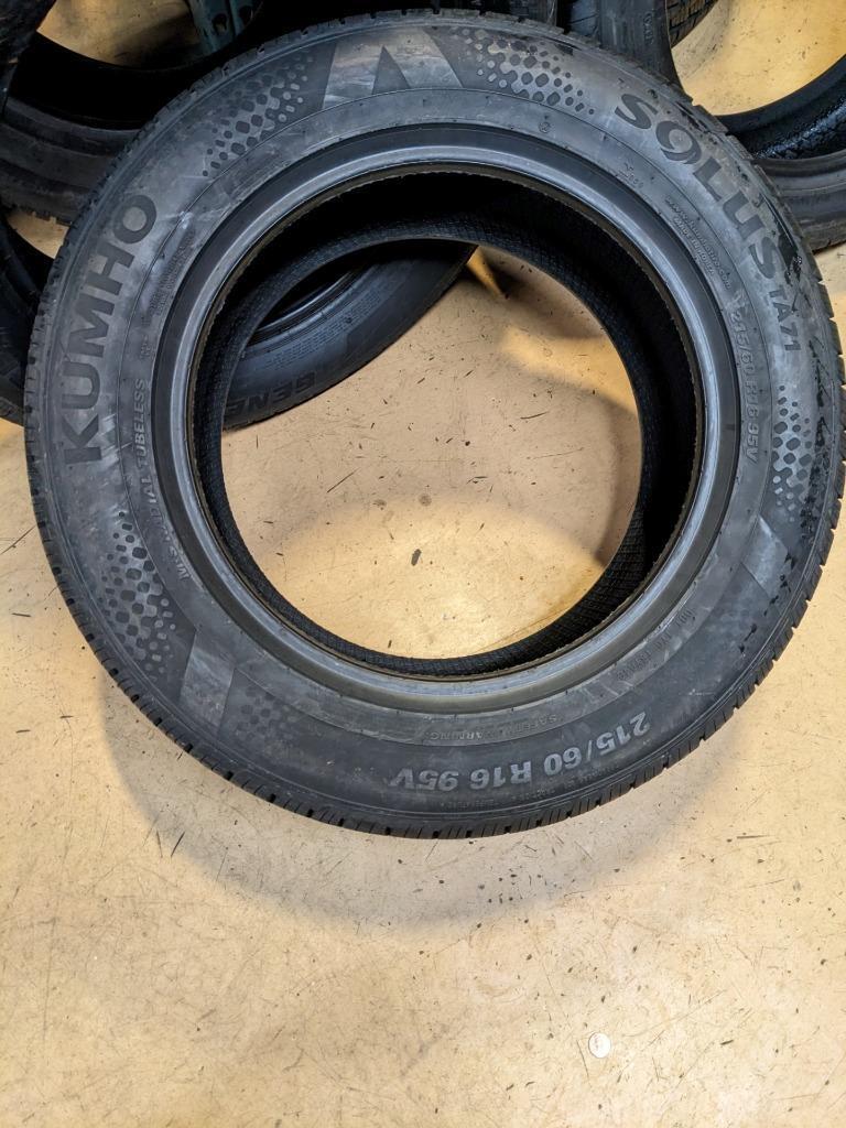 KUMHO SOLUS TA71 P 215 60 16 95V SL TIRE 2169603 CQ1