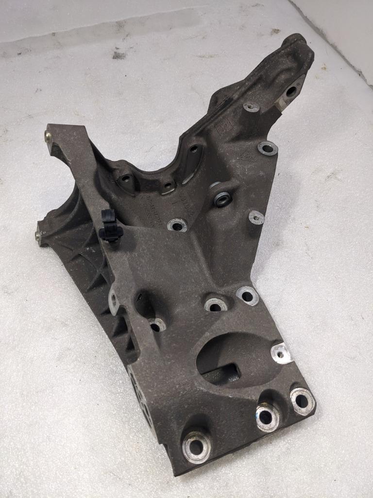 PORSCHE CAYENNE 4.5L LEFT ENGINE MOTOR BRACKET 9481022135R USED 996BGL