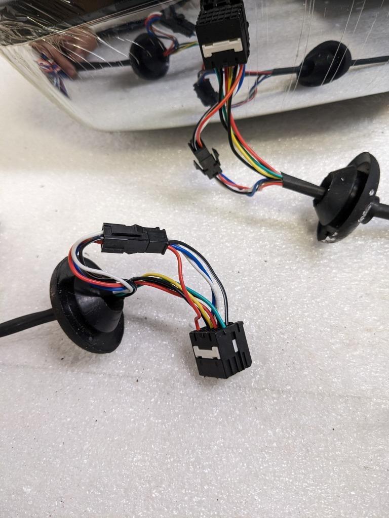 AFTERMARKET RIGHT/LEFT MIRROR PAIR FOR 2014-2019 CHEVROLET SILVERADO NEW R33