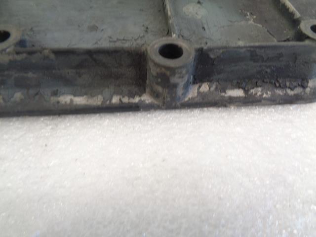 PORSCHE 911 LOWER VALVE COVER 901 105 116 0R USED R24T1