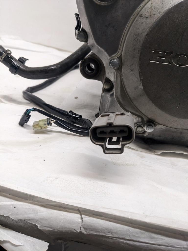 DAMAGED HONDA ATV ENGINE FOR 2004-2005 HONDA SPORTRAX 450 TRX450R 2X4 USED B2