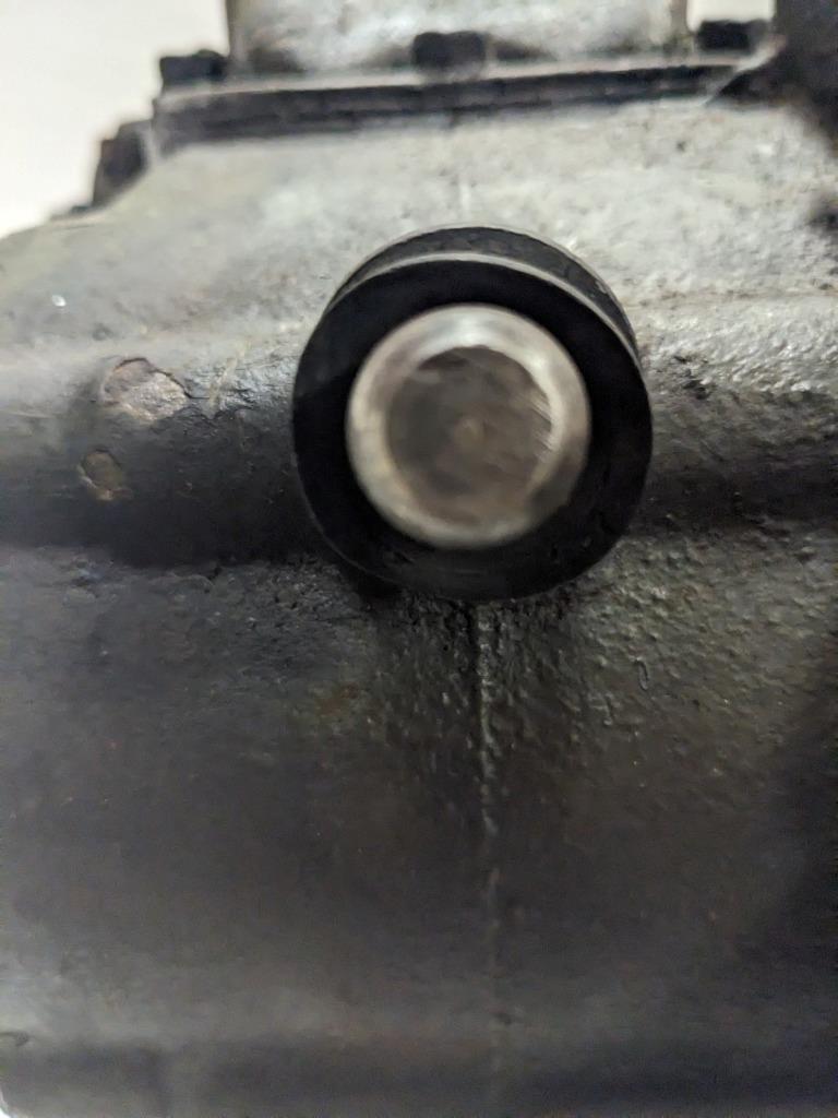 ORIGINAL EARLY JEEP WILLY W.G.DIV 18-15-18 W2 TRANSFER CASE BSRG7