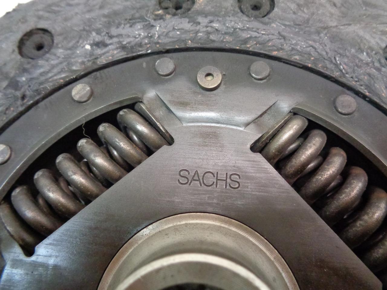USED PORSCHE SACHS CLUTCH FRICTION DISC 996 116 013 51 R20T3