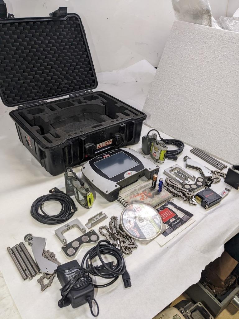 FIXTURE LASER XA ALIGNMENT SYSTEM 4" RODS/6" RODS/12" RODS 40" CHAIN USED R32