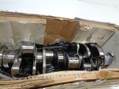 International Crankshaft 5011071R91 REMANUFACTURED by non OEM E1