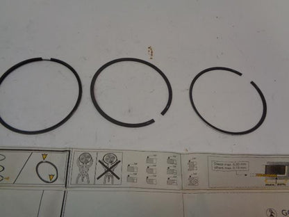 NEW GOETZE RINGS FOR PORSCHE 944 928 2.5/5.0L 08-323300-00 R20T5