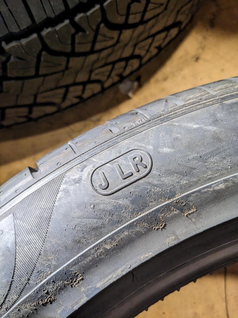 PIRELLI P ZERO PZ4 SPORT JAGUAR LAND ROVER P 235 50 20 104Y XL TIRE 2863400