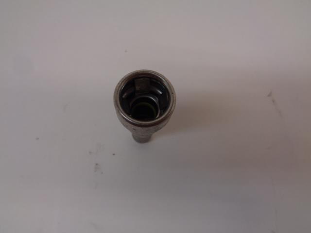 NEW AIR NOZZLE FITTINGS LOT OF 300 R28