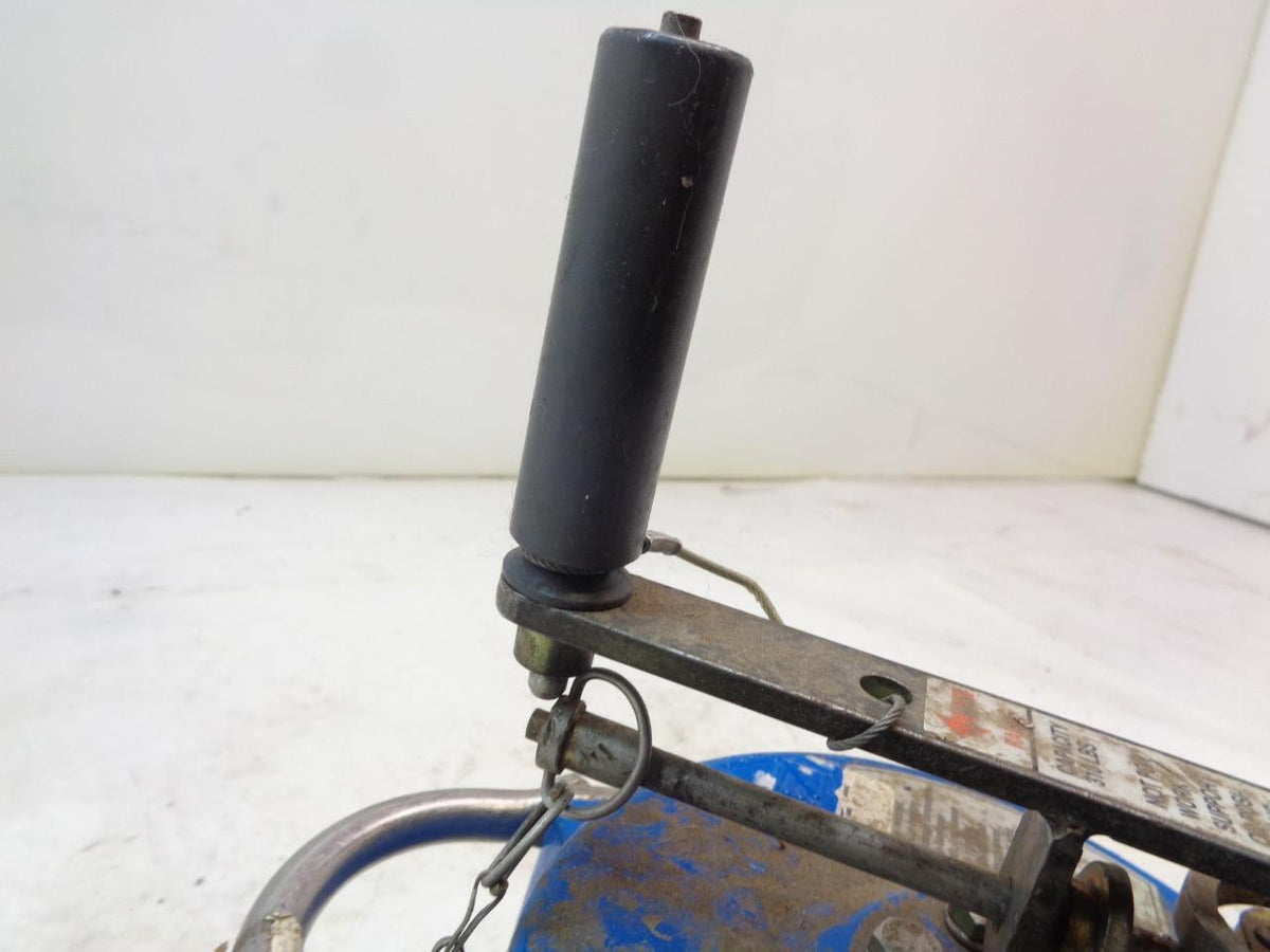 DBI-SALA RETRACTING LIFELINE W/ MOUNTING BRACKET 50ft 310lbs MAX 3400115 USED H1