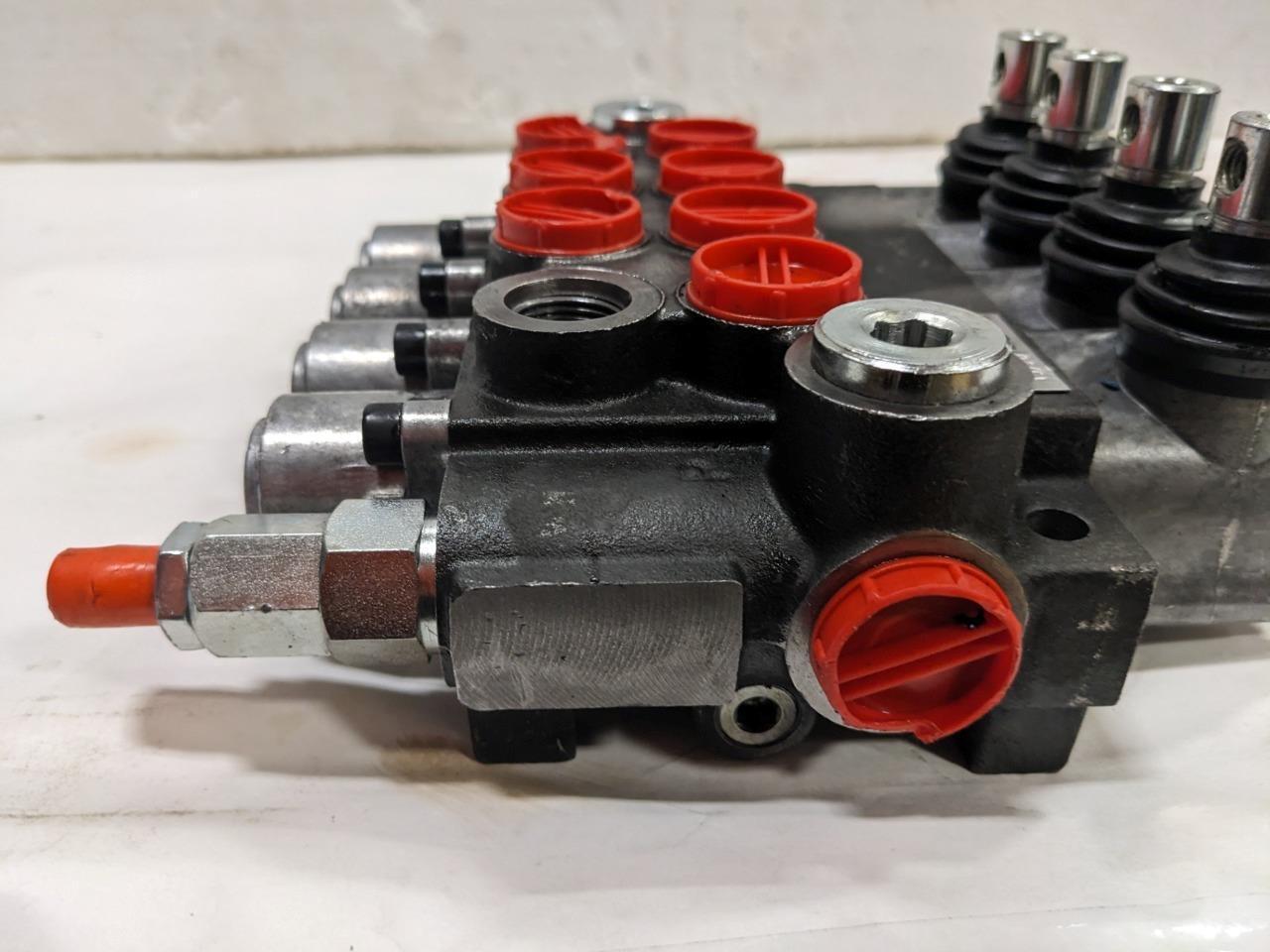 Chief 4 Way Directional Control Valve 4P40 S1Z1 A1A1A1D1 NEW BSIG1