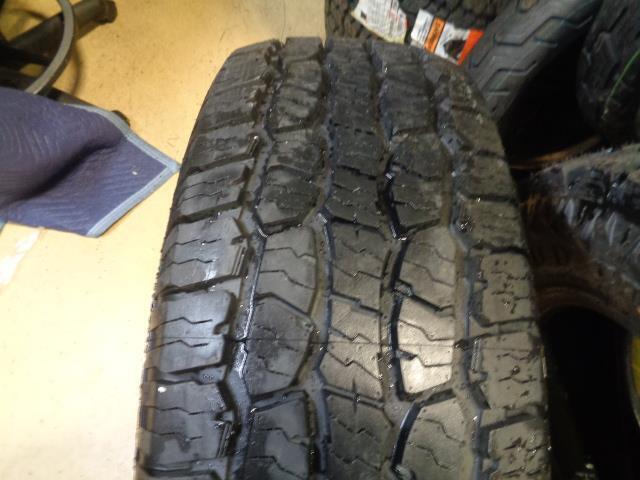 1 FORTUNE TORMENTA A/T FSR308 P 265 70 17 115T SL TIRE 3268030505 SU16
