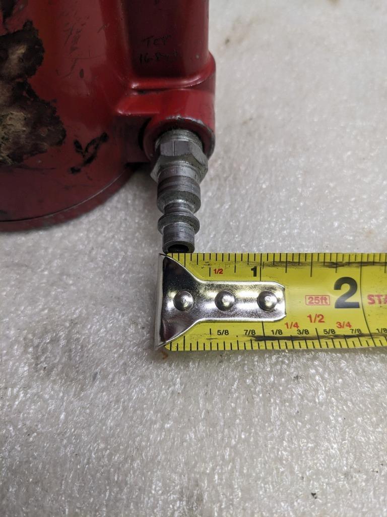 TAYLOR PNEUMATIC HEAVY-DUTY RIVETER RED USED R28